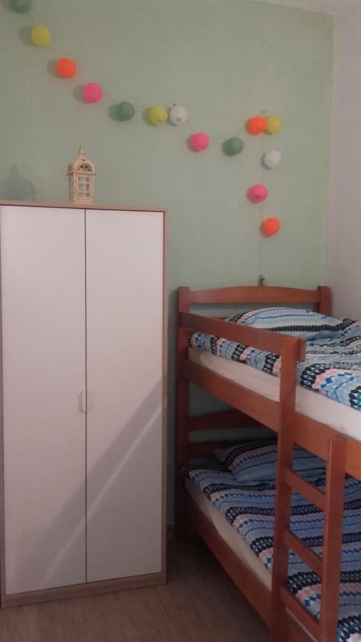 Amadrian Apartments 希贝尼克 外观 照片
